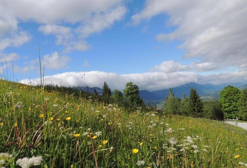 Отель Kirchenbichlerhof