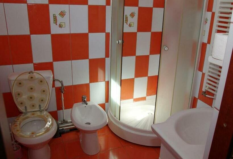 Otel Pensiunea ,,la Struti