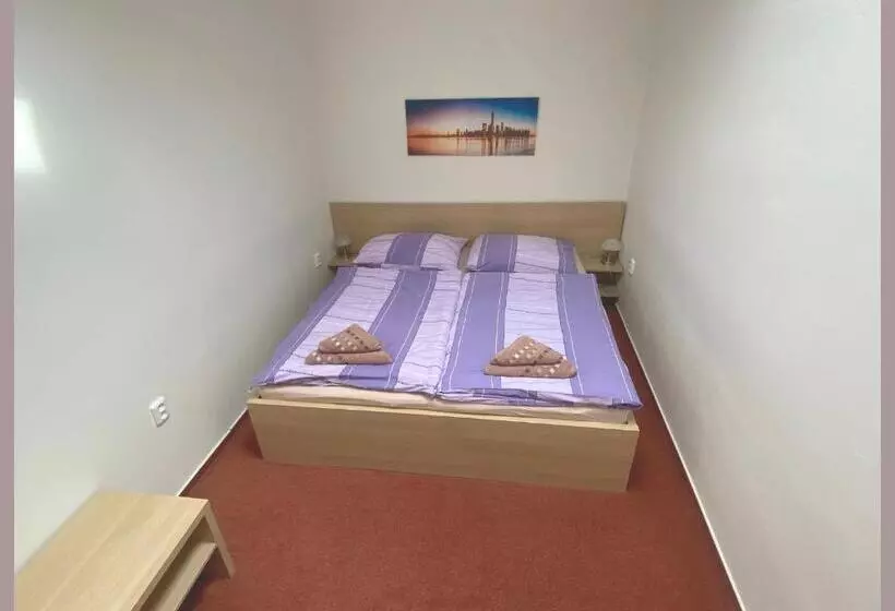 پانسیون Apartmány Tiva