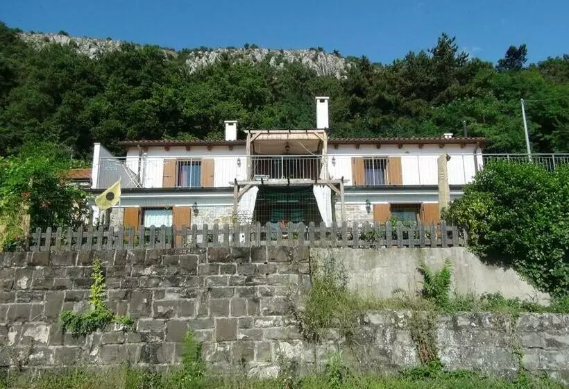 Aamiaismajoitus (B&B) Bellavista Trieste