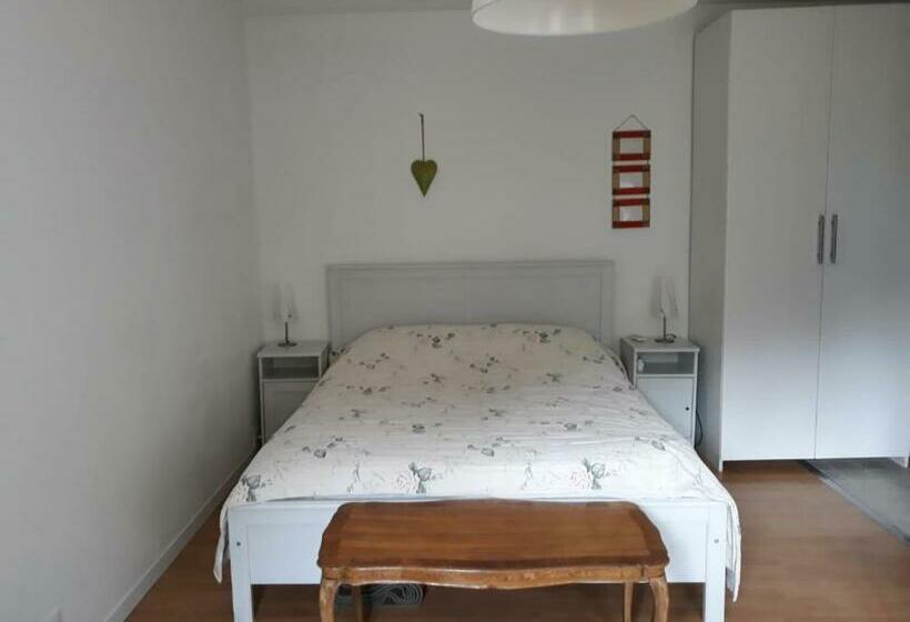 مبيت وإفطار Bellavista Trieste