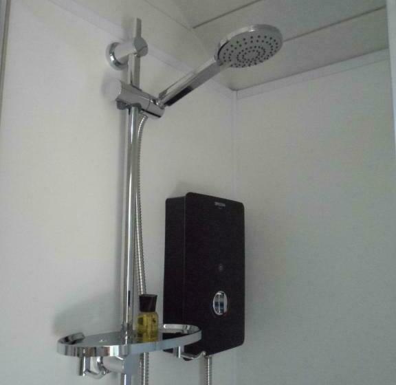 민박 Dolly At Lowlands