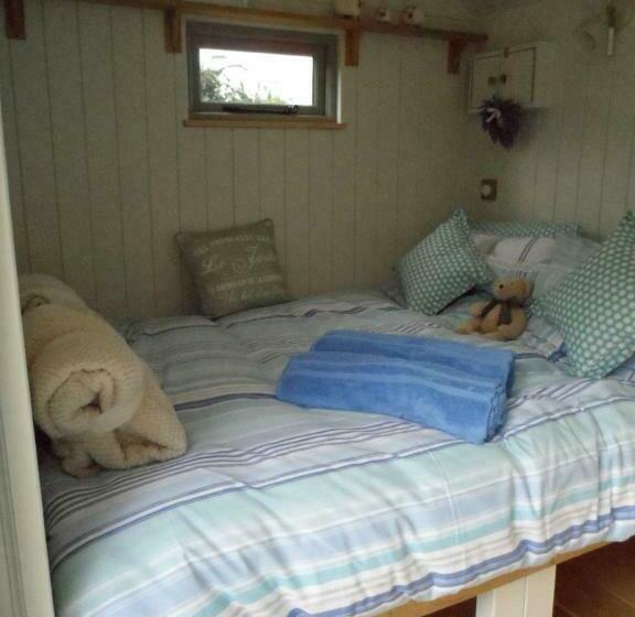 민박 Dolly At Lowlands