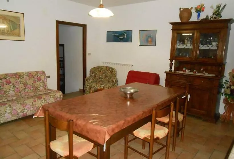 ホテル La Piaggiola Degli Olivi
