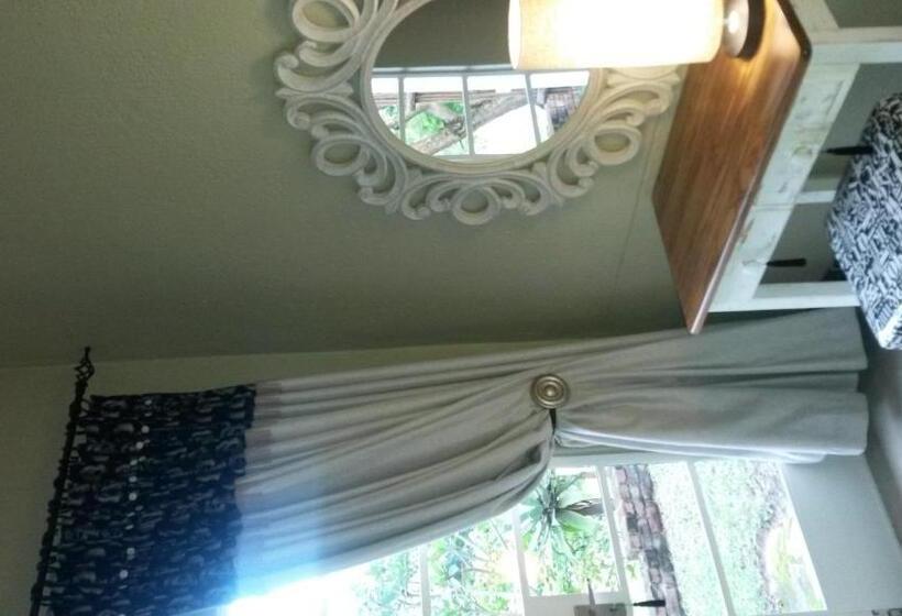 بنسيون 5th Seasons Guesthouse