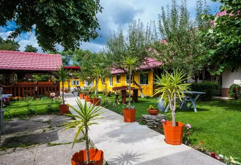 ペンション Casa Ardeleana
