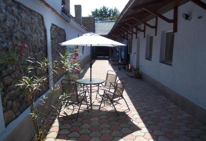 ペンション Clisura Dunarii   Danubian Border