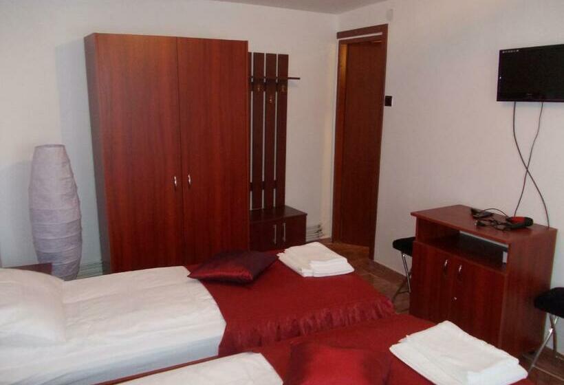 ペンション Clisura Dunarii   Danubian Border