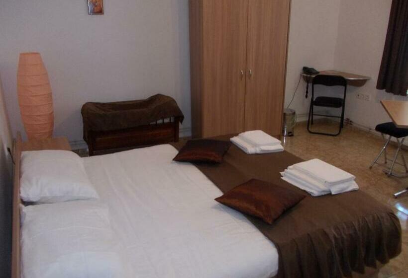 ペンション Clisura Dunarii   Danubian Border