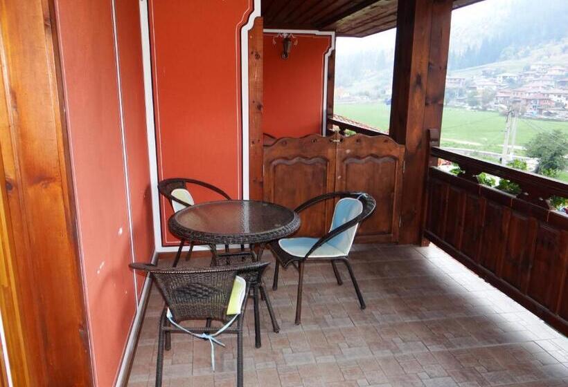 Pensionat Denis Guest House