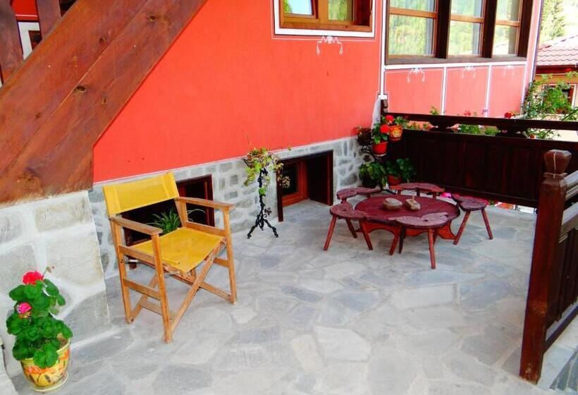 Pensionat Denis Guest House