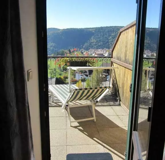 ペンション Gasthof Zum Roessl