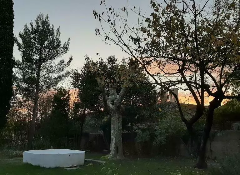 ペンション Maison Saint James