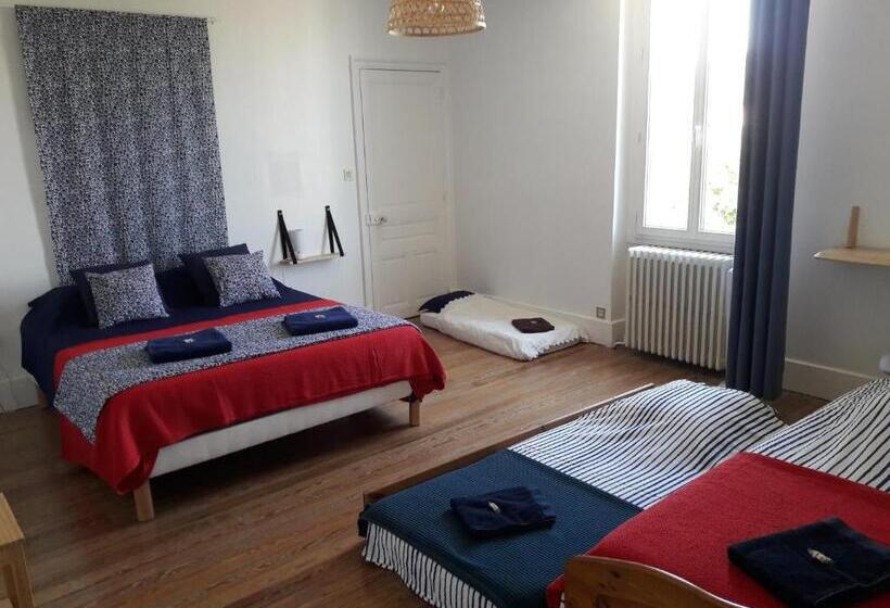 פנסיון Maison Saint James