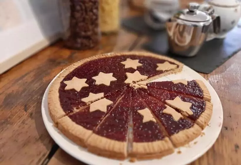 ペンション Maison Saint James