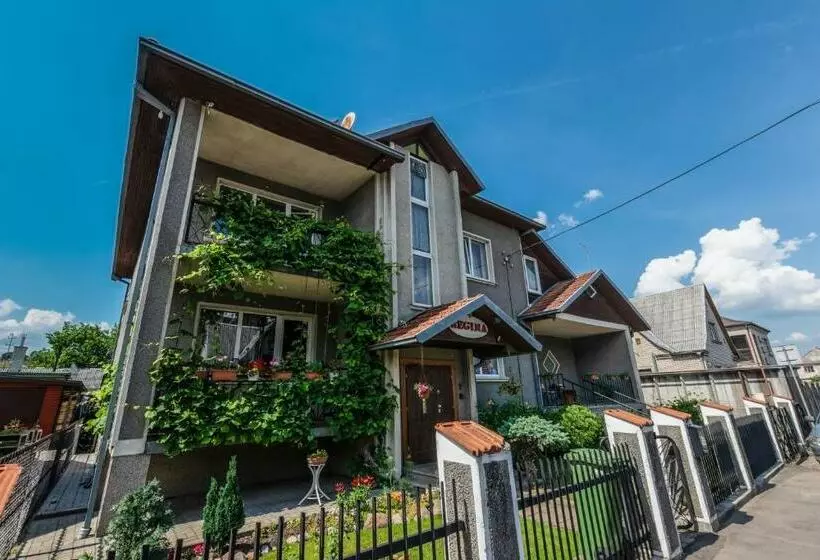 پانسیون Regina Guest House