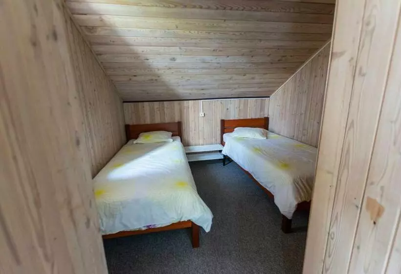 پانسیون Regina Guest House