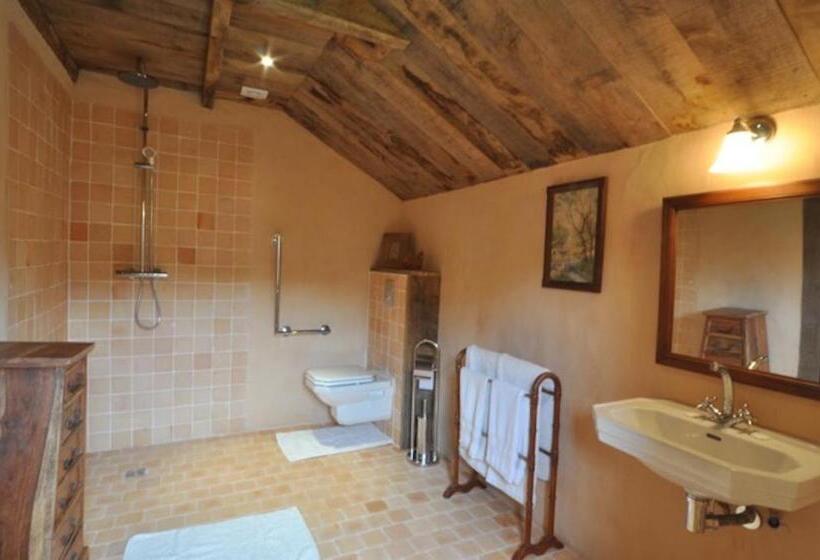 مبيت وإفطار Domaine Du Ris De Feu