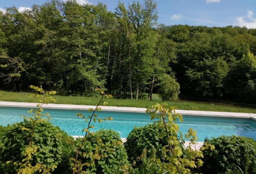 مبيت وإفطار Domaine Du Ris De Feu