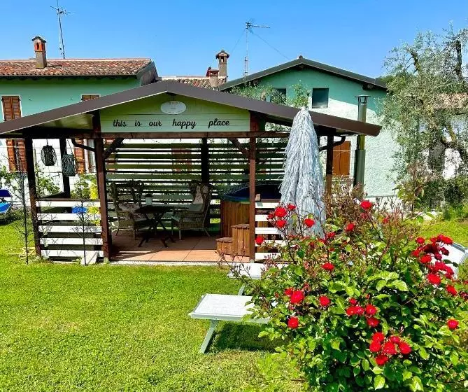 Aamiaismajoitus (B&B) La Casa Di Campagna Sul Garda