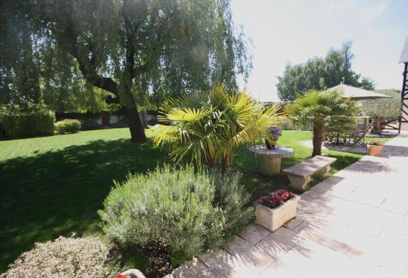 Bed and Breakfast Manoir De La Croix Sonnet