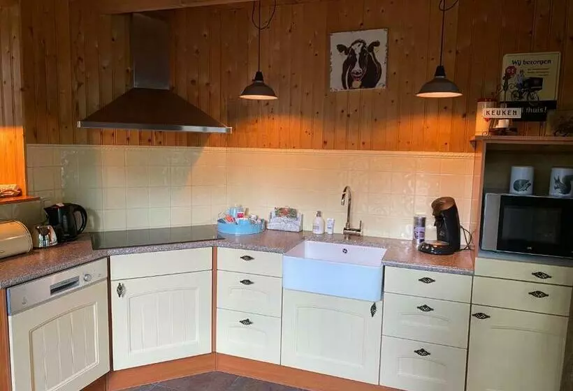 Aamiaismajoitus (B&B) T Wettenshuys