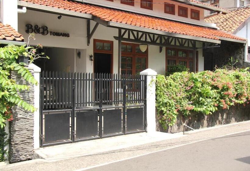 Bed And Breakfast Tomang