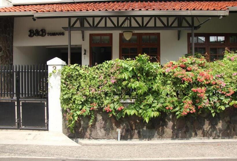 Bed And Breakfast Tomang