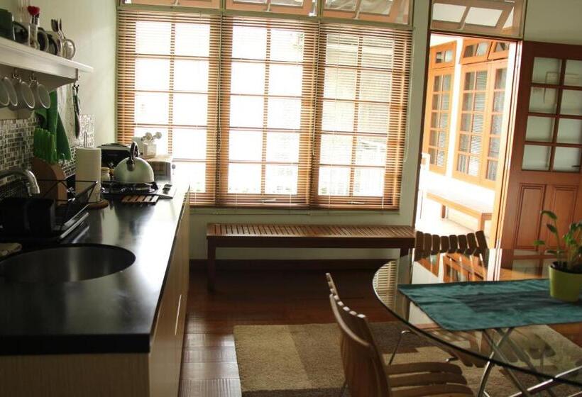 Bed And Breakfast Tomang