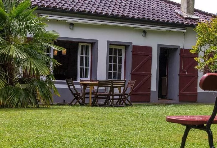 ホテル Casa Da Igreja Velha