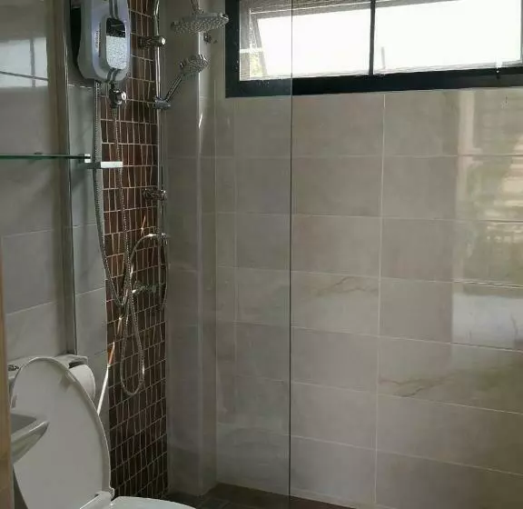 ペンション Chaisuk Bungalow