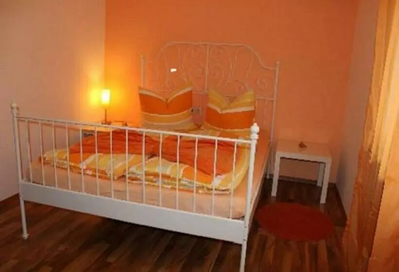 Majatalo Gästehaus Jeurissen Ca 5 Autominuten Von Europa Park Rust Oder Rulantica