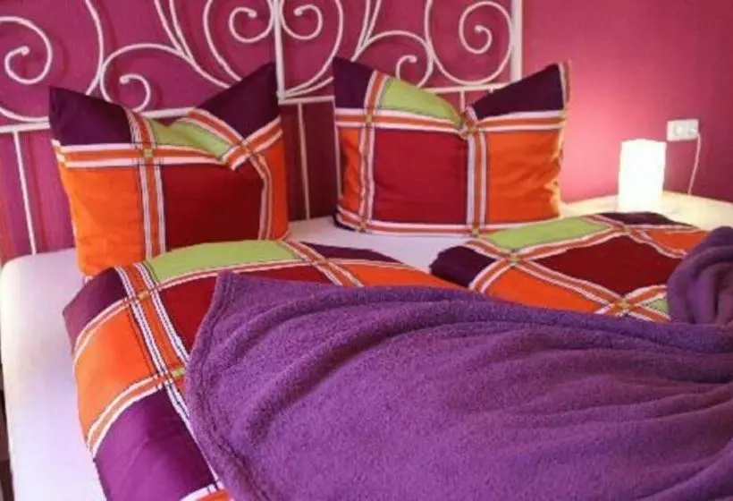 Majatalo Gästehaus Jeurissen Ca 5 Autominuten Von Europa Park Rust Oder Rulantica