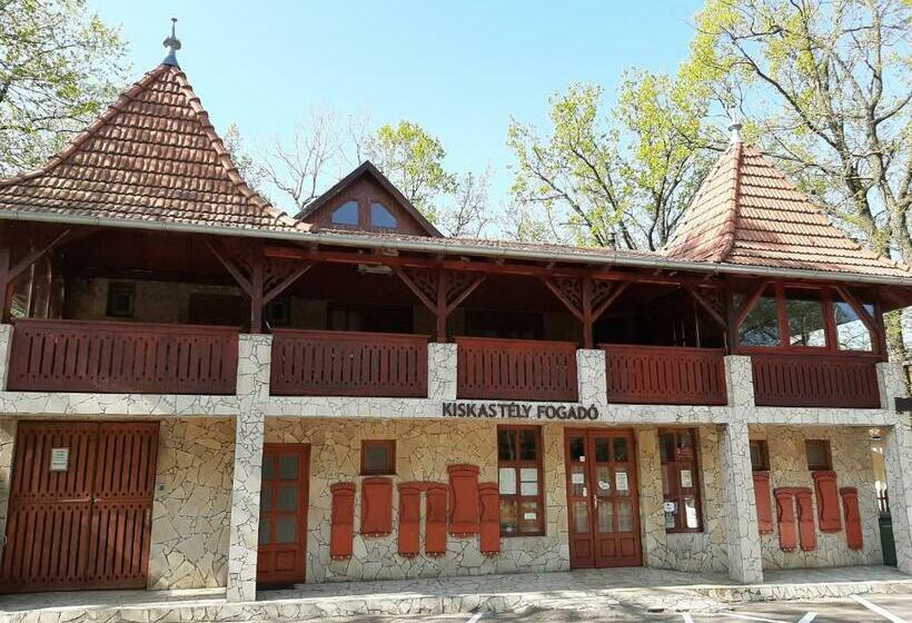 膳宿费 Kiskastély Fogadó étterem