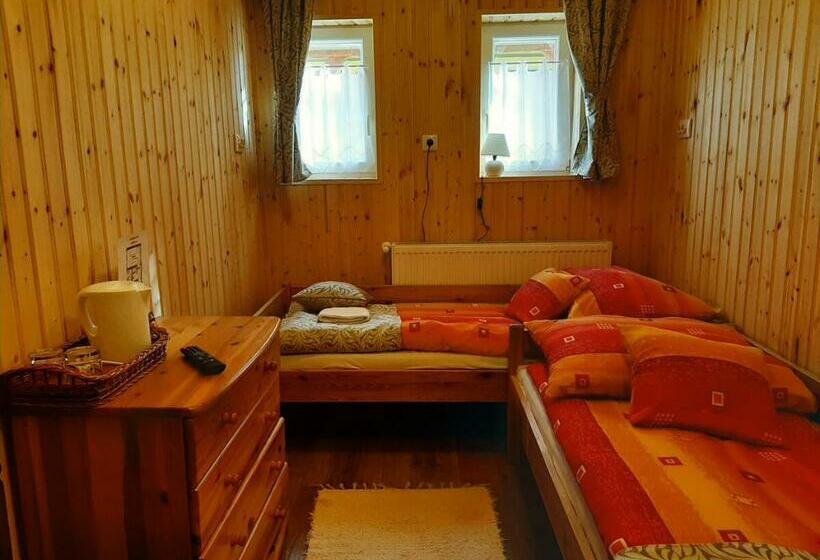 膳宿费 Kiskastély Fogadó étterem