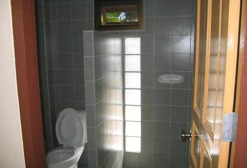 Majatalo Lonops Gay Paradise