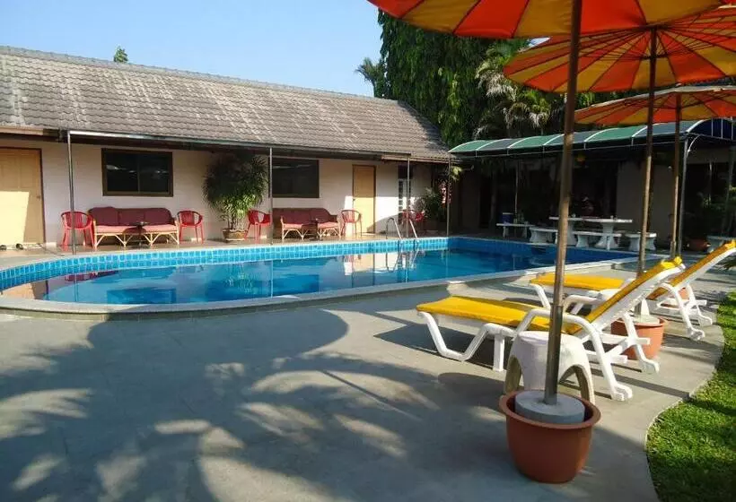 Majatalo Lonops Gay Paradise