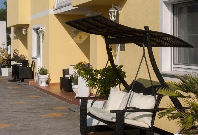 بنسيون Villa Katharina