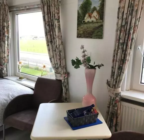 ペンション Villa  T Haasduin