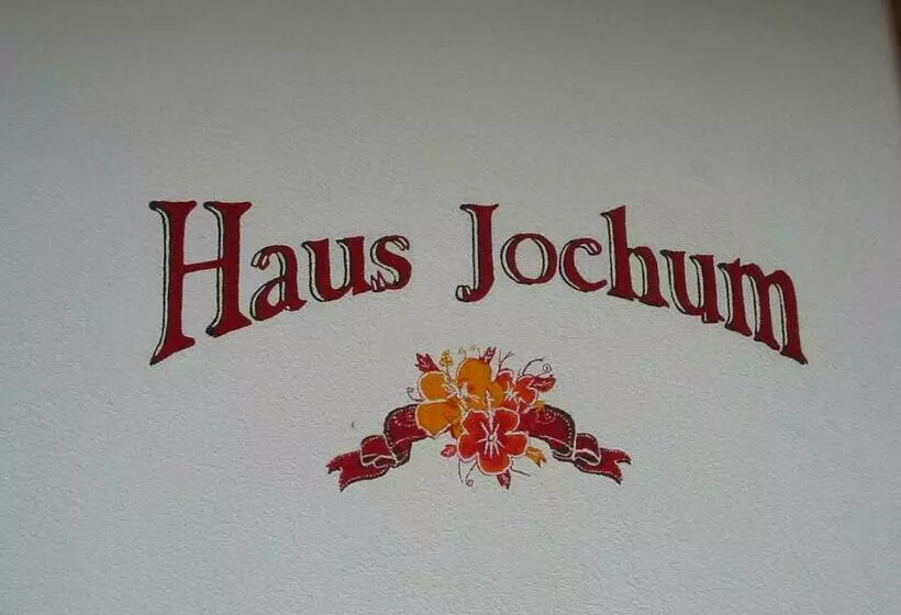 Aamiaismajoitus (B&B) Haus Jochum