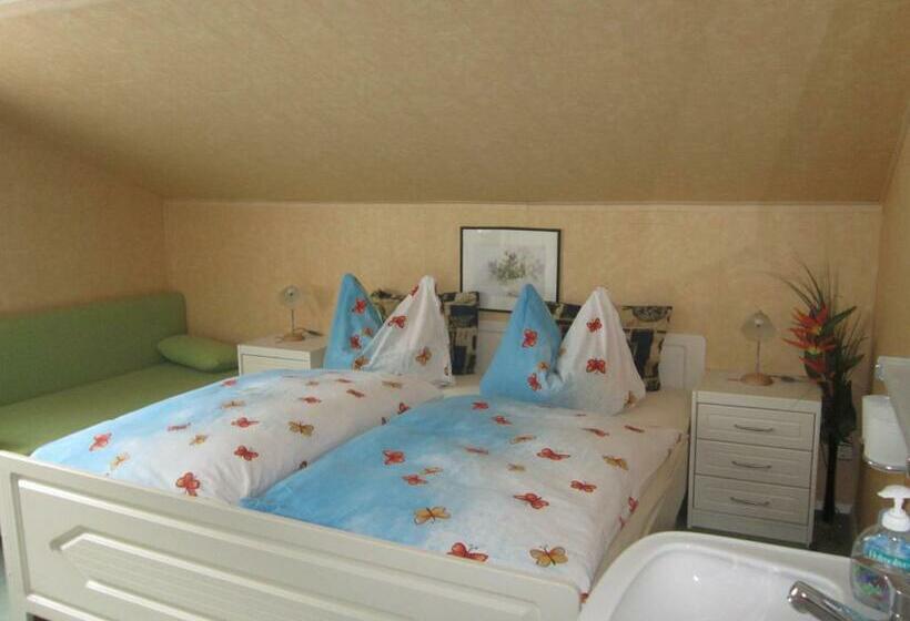 مبيت وإفطار Haus Jochum