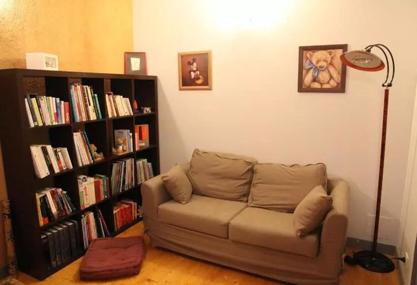 Aamiaismajoitus (B&B) La Grange Des Griottiers