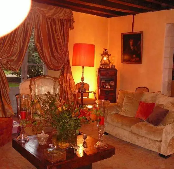 ベッドアンドブレックファースト La Marronniere