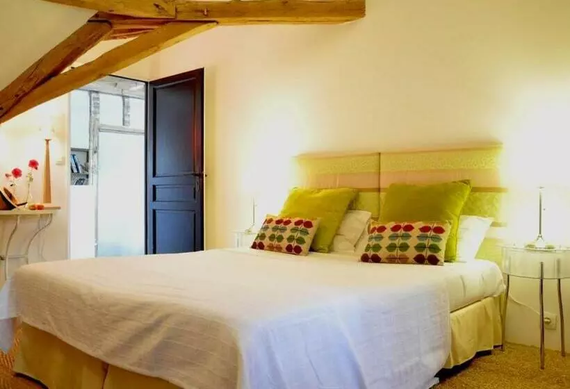 ベッドアンドブレックファースト La Marronniere