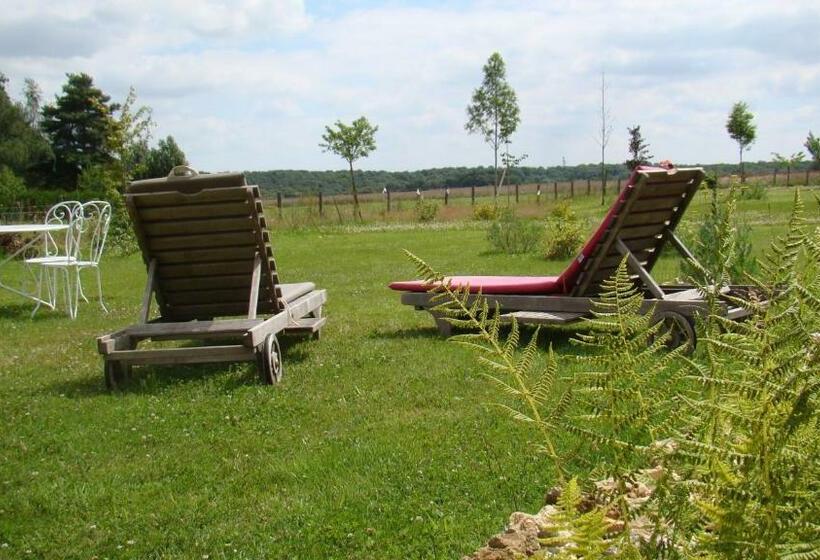 ベッドアンドブレックファースト La Passacaille