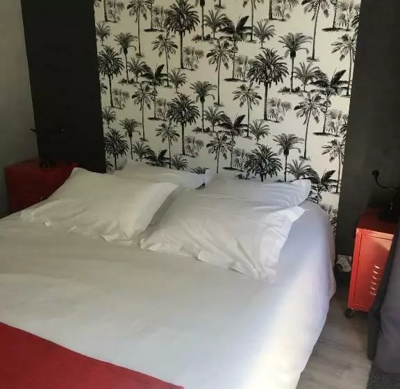 تختخواب و صبحانه Les Cabanes De Do
