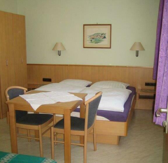 Hotel Gasthofmetzgerei Rotes Ross