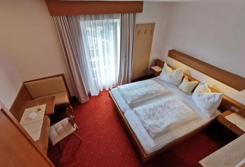 ペンション Active B&b Prairerhof