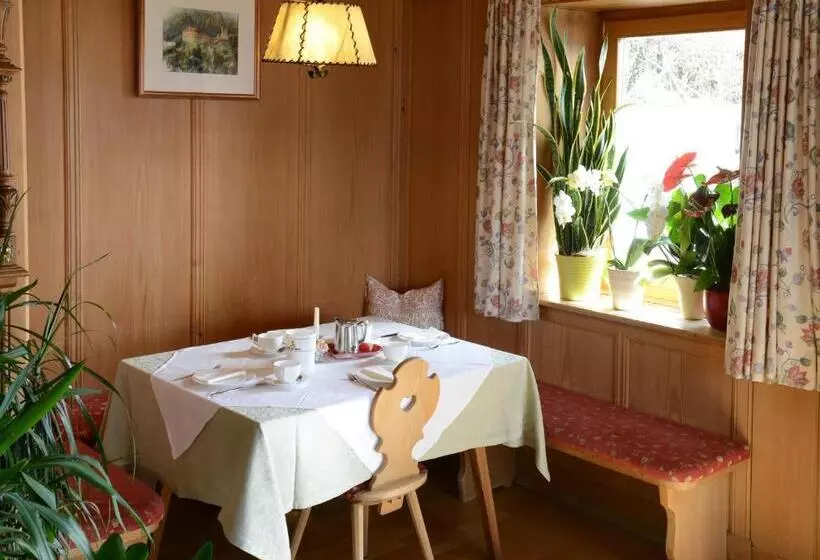 ペンション Active B&b Prairerhof