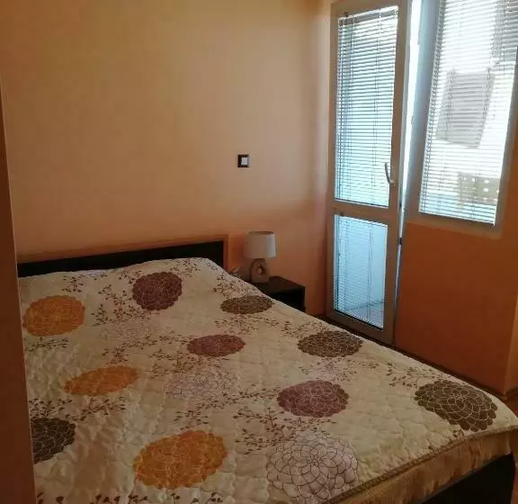 پانسیون Guest House Emi